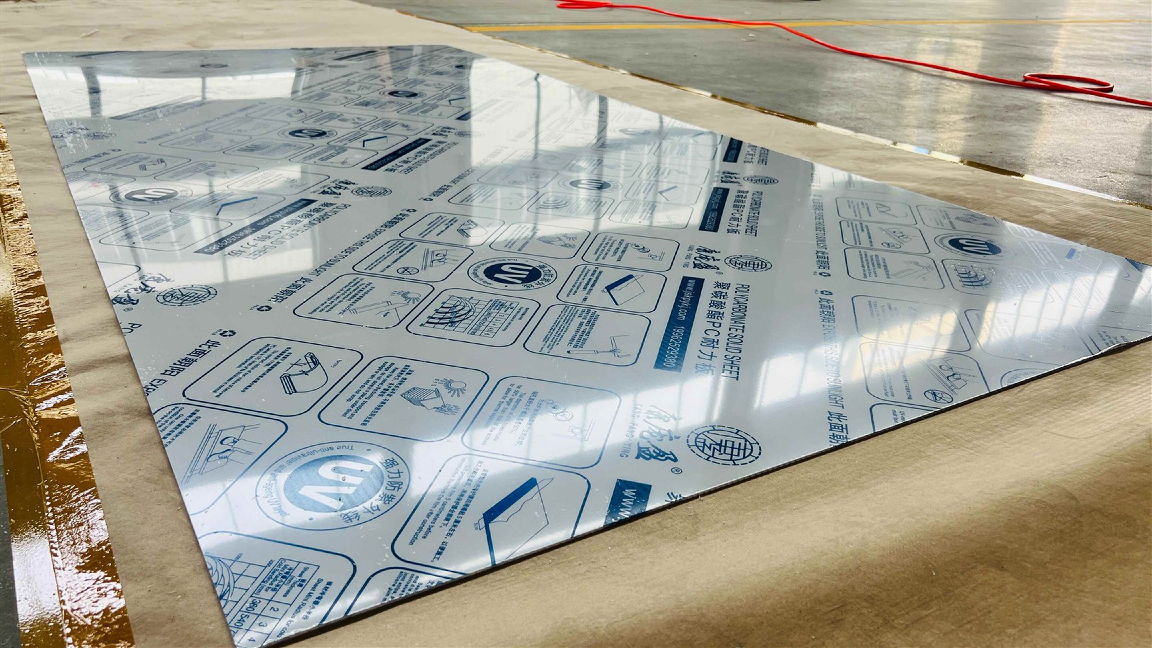 polycarbonate panels line polycarbonate panels line
